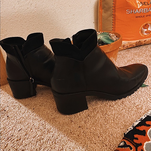 Zara black boot - Picture 2 of 5